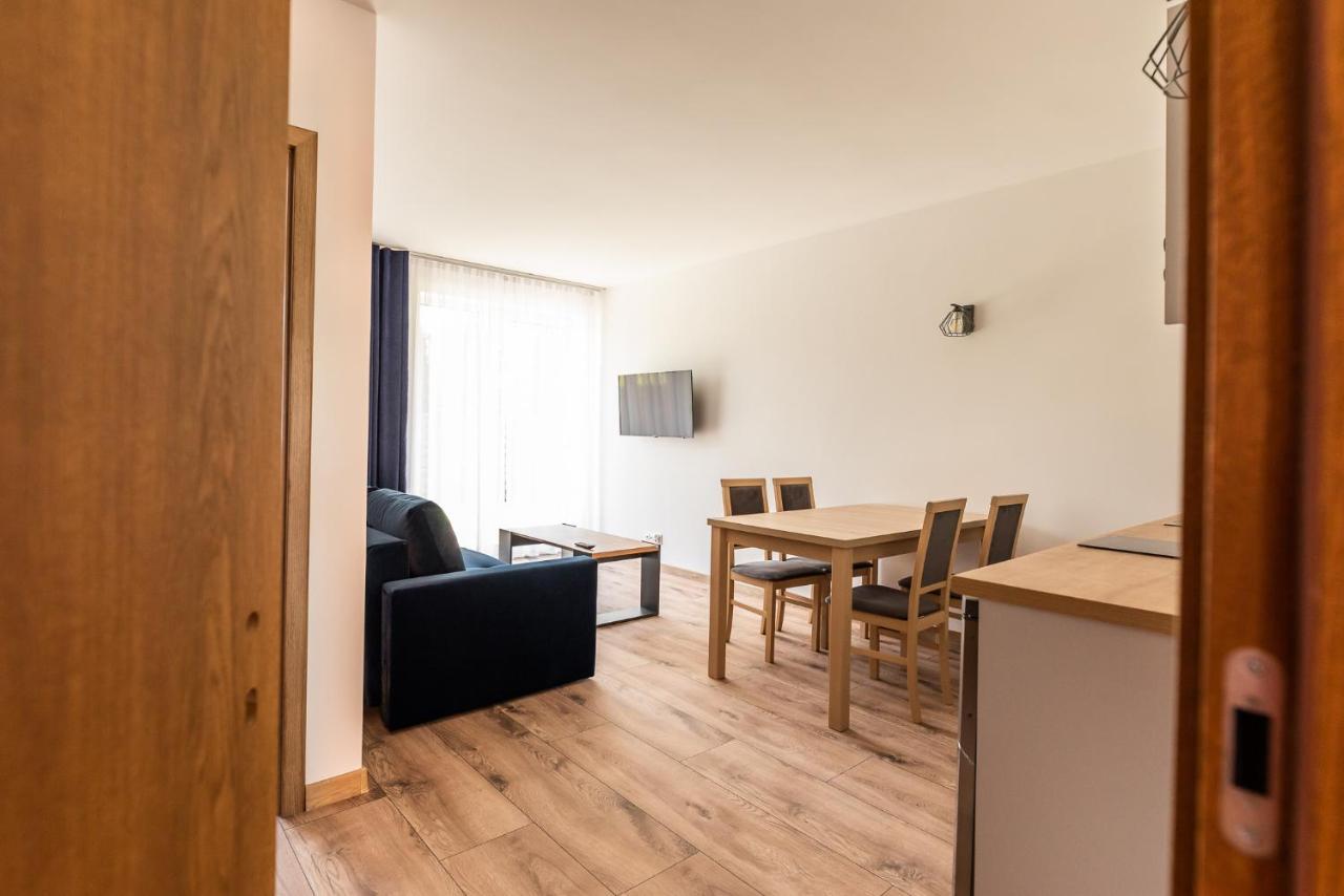 Apartamenty Henry เวบา ภายนอก รูปภาพ