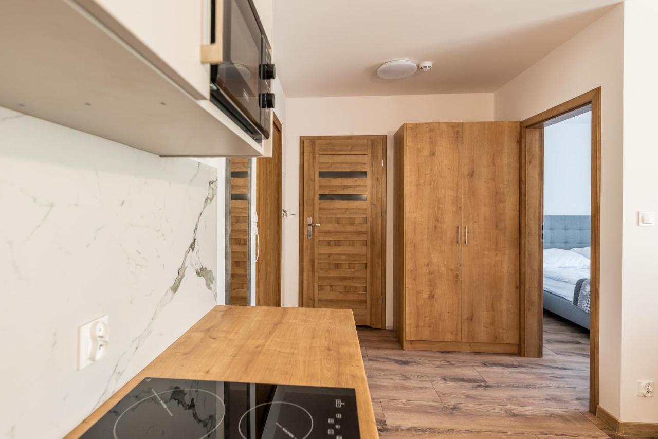 Apartamenty Henry เวบา ภายนอก รูปภาพ