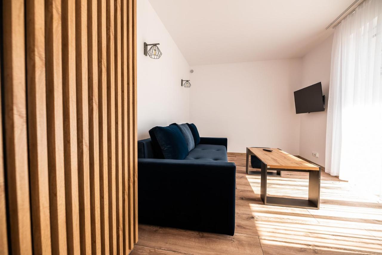Apartamenty Henry เวบา ภายนอก รูปภาพ